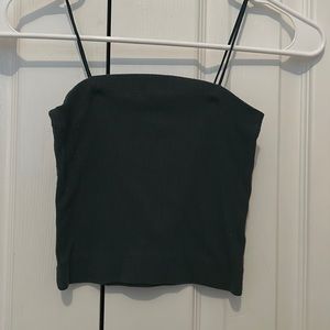 American Eagle dark green cropped tank top with skinny straps. In size XS